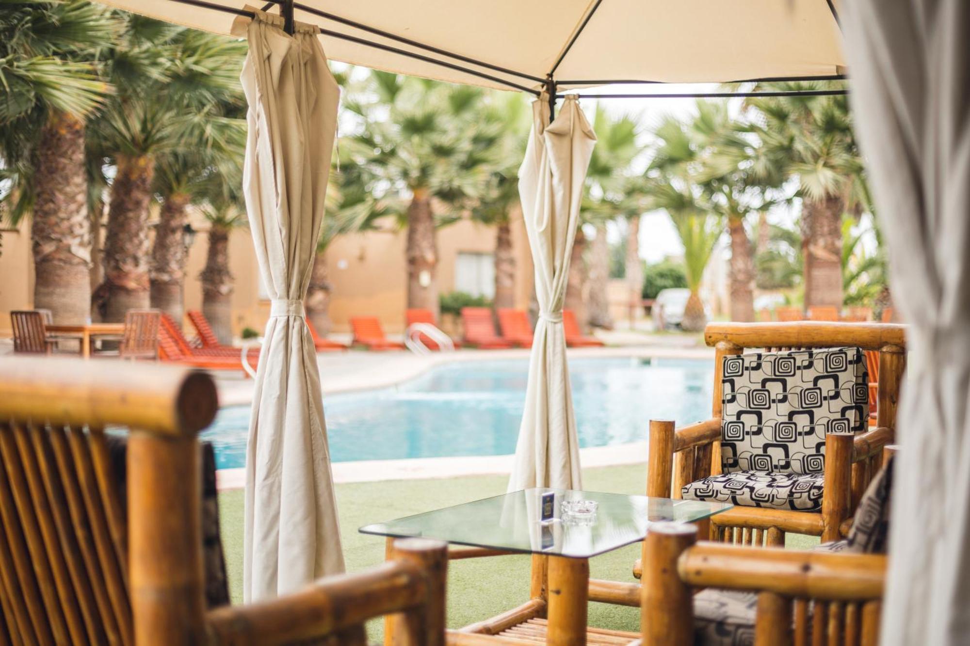 Hotel Serena Suite Λα Σερένα Εξωτερικό φωτογραφία