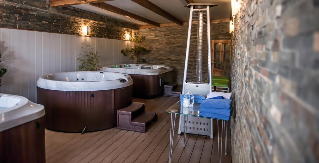 Hotel Serena Suite Λα Σερένα Εξωτερικό φωτογραφία