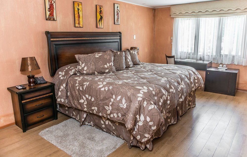 Hotel Serena Suite Λα Σερένα Εξωτερικό φωτογραφία
