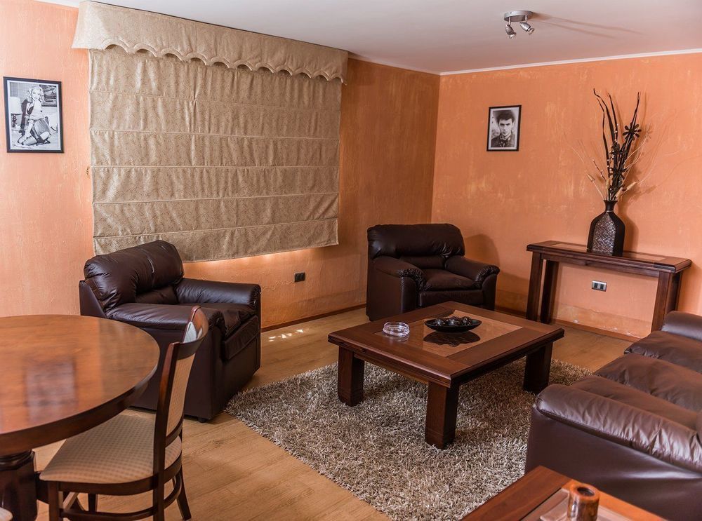 Hotel Serena Suite Λα Σερένα Εξωτερικό φωτογραφία